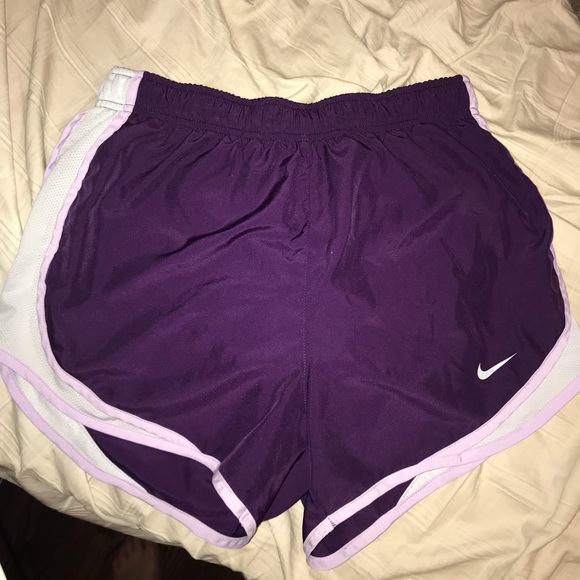 Nike Pants - Women Nike shorts Nike Pants - Women Nike shorts